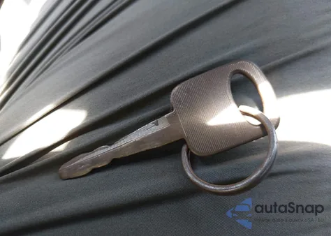 1993 Ford F150 z USA, uszkodzony, nr VIN 1FTDF15Y8PNB24812